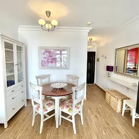 Casahost - Casa Elu Lanzarote Апартаменти Пуерто-дель-Кармен